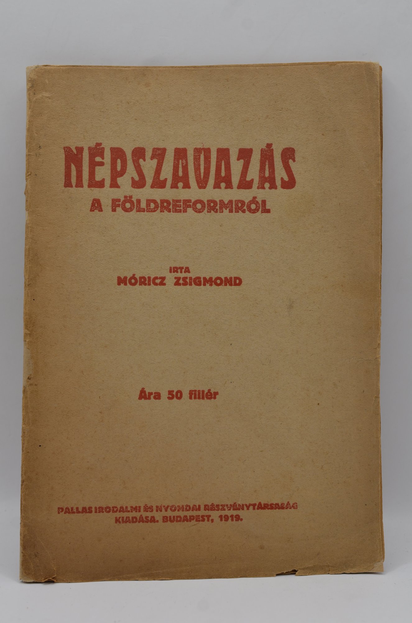 Móricz Zsigmond: Népszavazás a földreformról